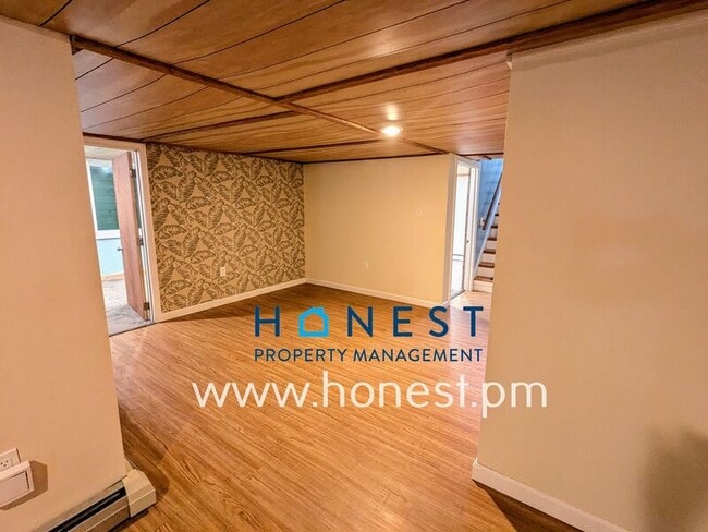 Building Photo - 11 Charland Terrace