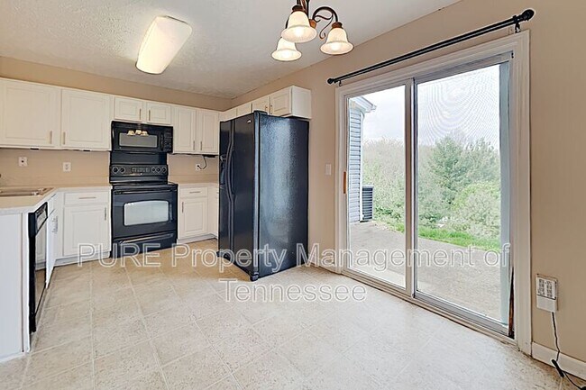 Building Photo - 426 Shadow Glen Dr