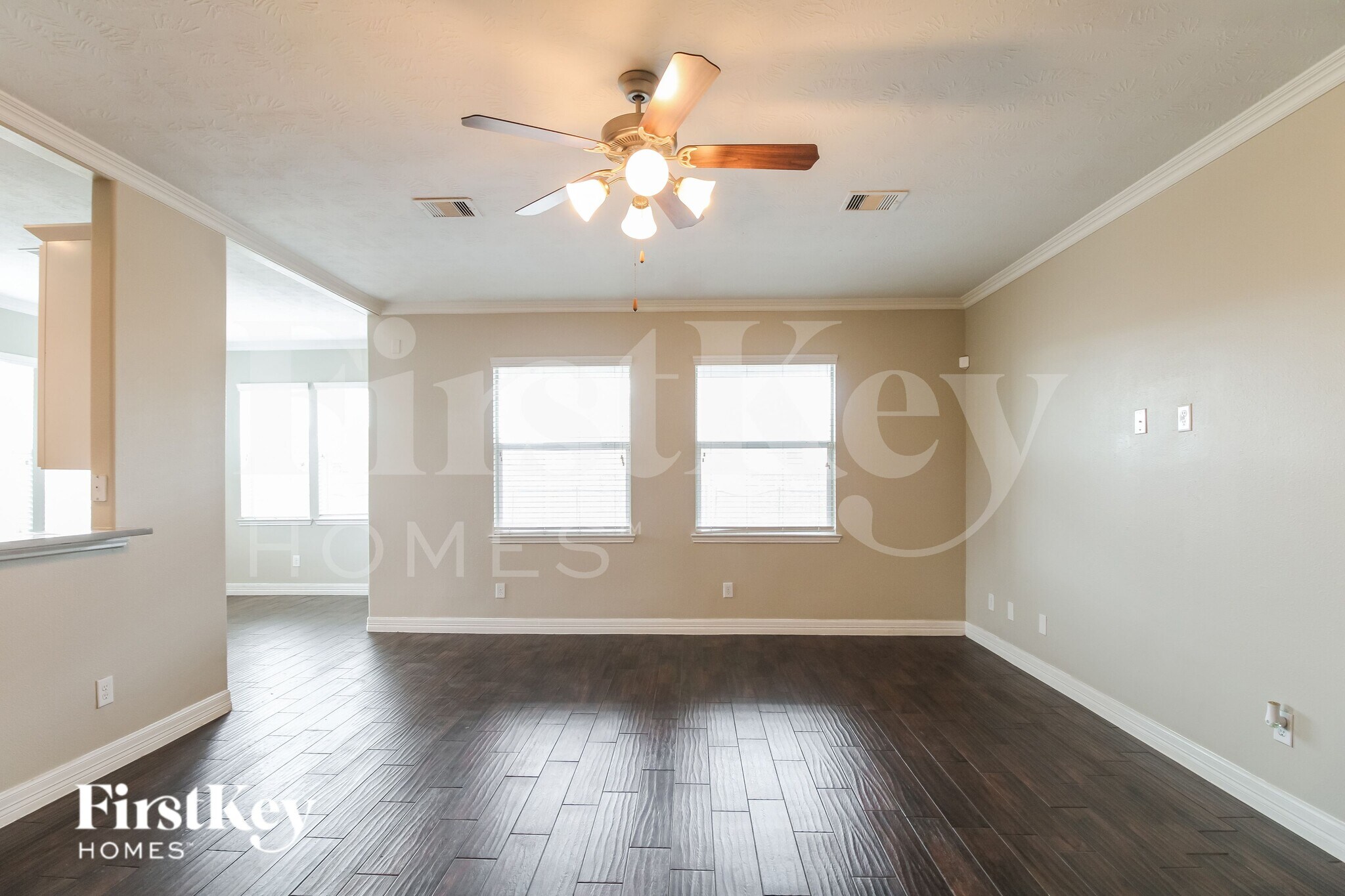 Building Photo - 8303 Egret Bay Cir