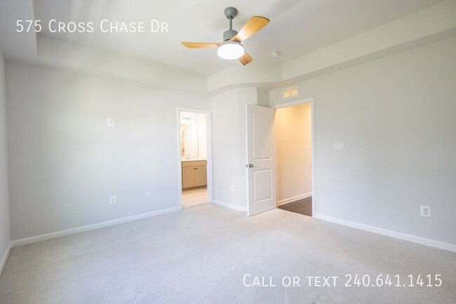 Building Photo - 575 Cross Chase Dr
