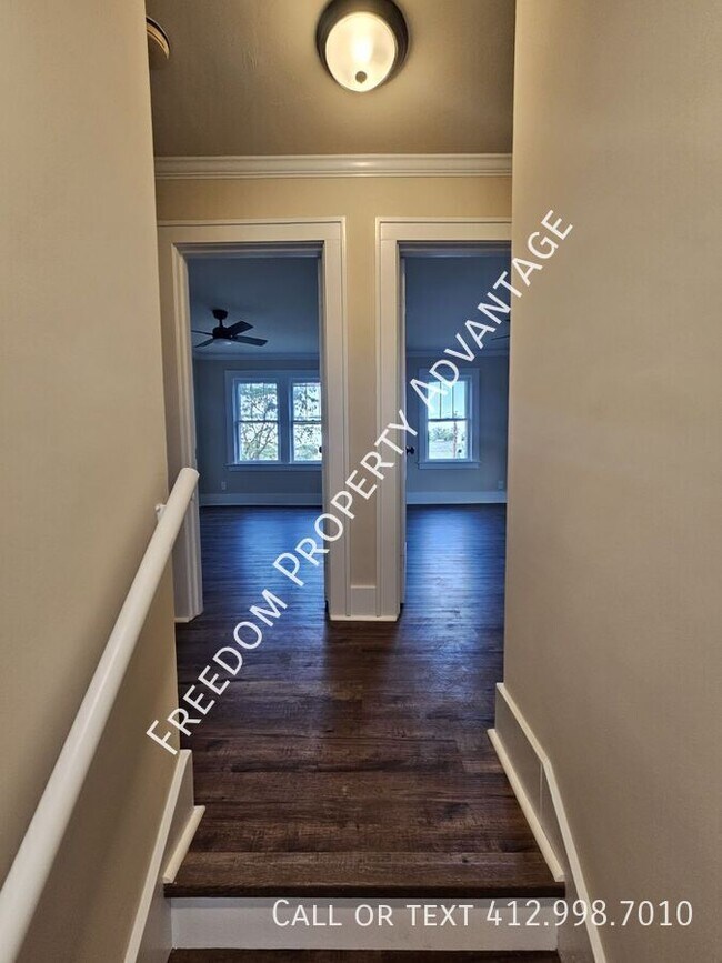 Building Photo - 462 McKinley Ave