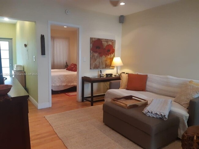 Primary Photo - 744 Lenox Ave.