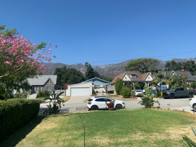 Building Photo - 240 W Terrace St