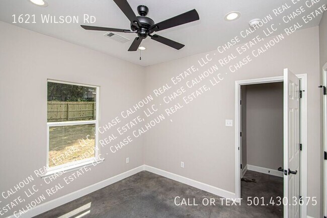 Building Photo - 1621 Wilson Rd