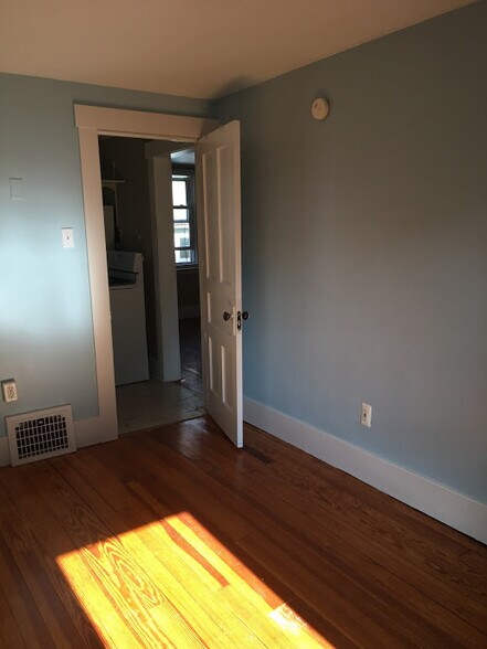 Study/Loft Area - 714 W Liberty St