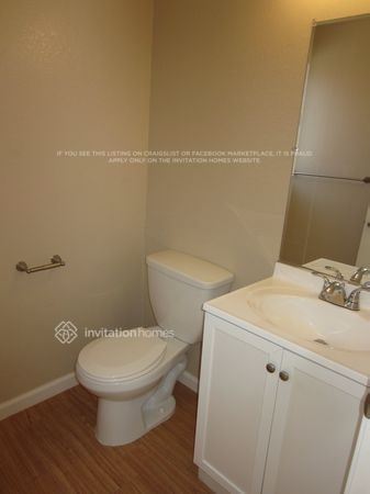 Building Photo - 24644 Wind Flower Dr