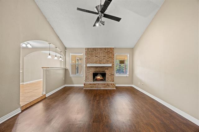 Building Photo - 7258 Brentwood Stair Rd