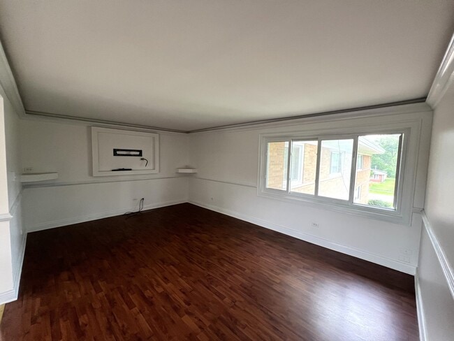 Building Photo - 6842 W Lode Dr