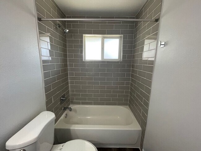 Building Photo - South Scottsdale Studio Casita w/ Private Patio | 4 Weeks Free | Remodeled Quartz & Stainless Kit...
