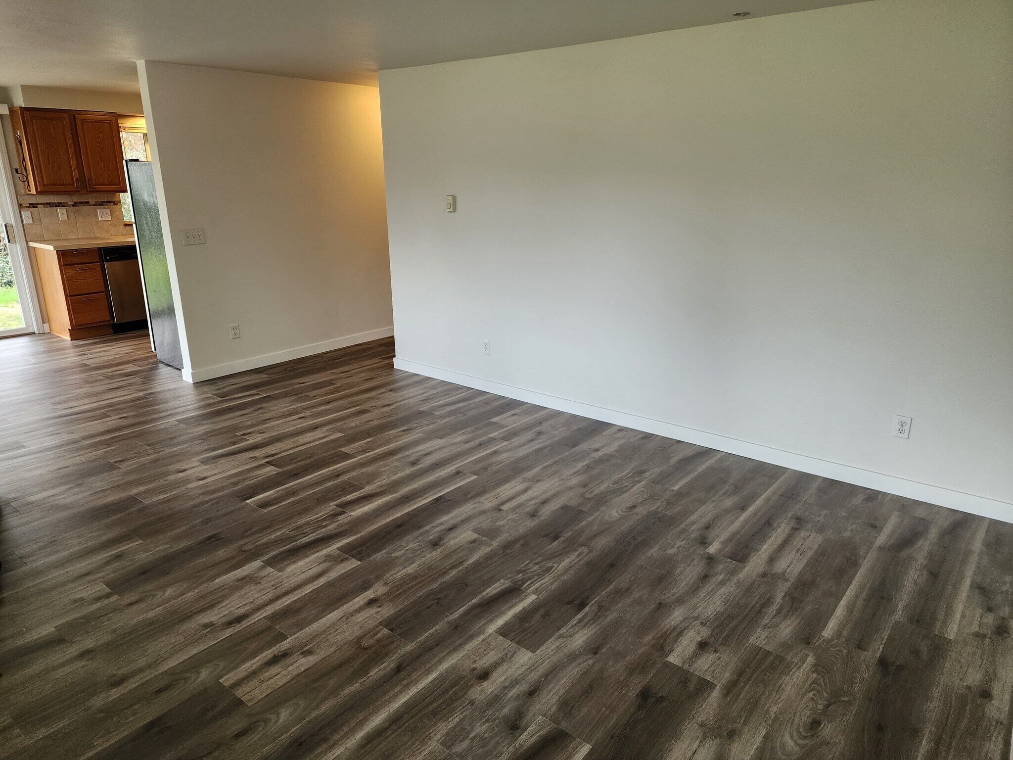 living room - 806 96th Ave NE