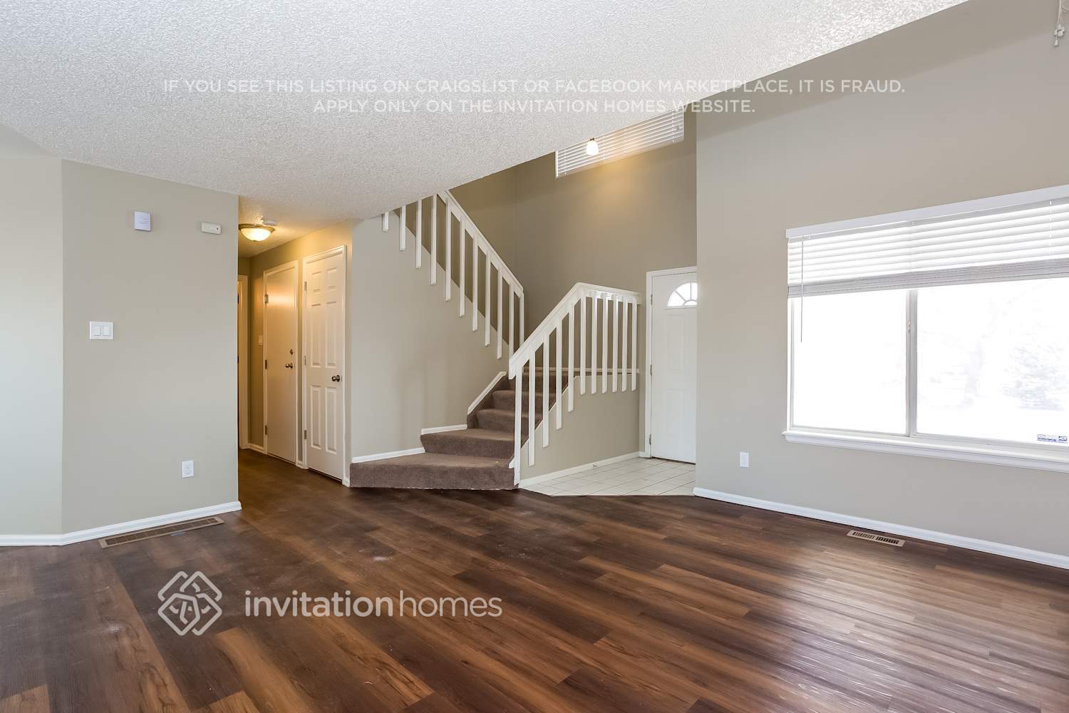 Building Photo - 11001 Benton St