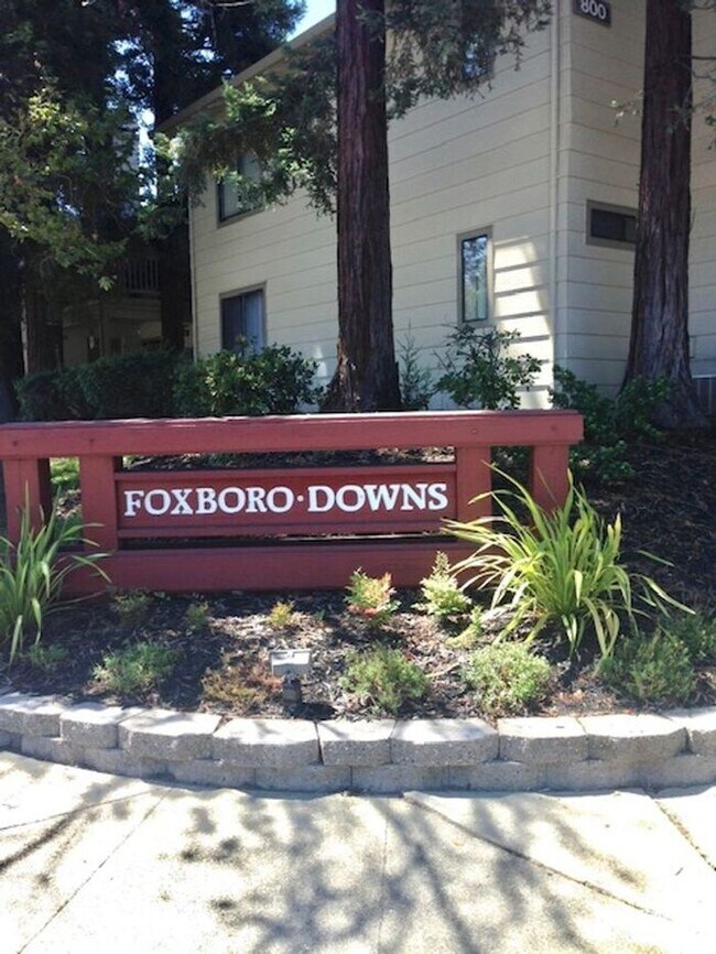 Building Photo - Great 2 bed 2 bath Condo in Hercules -- AV...