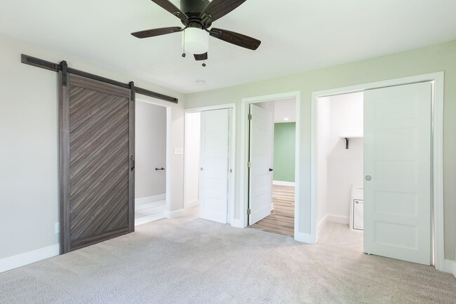 Building Photo - Updated 3bd/2ba Ranch Blocks From Downtown...