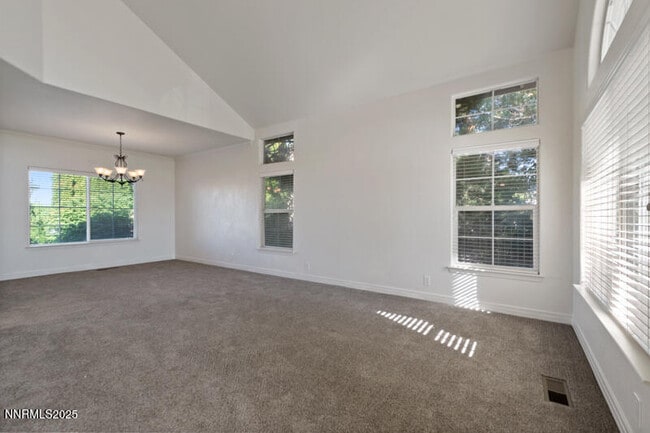 Building Photo - 7021 Heatherwood Dr