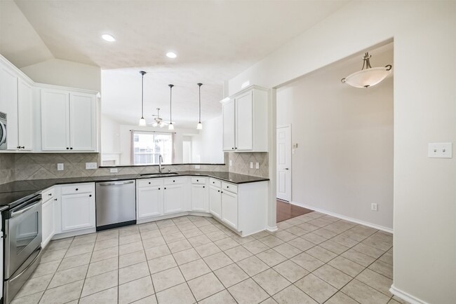 Building Photo - 21819 Silent Jasmin Ct