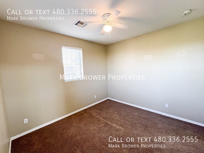 Building Photo - 1400 W Flamingo Dr