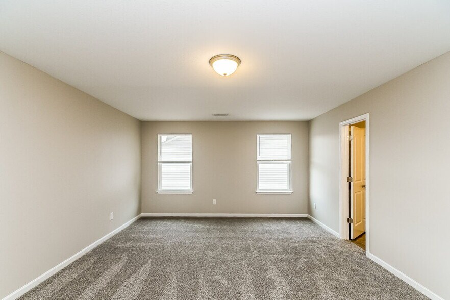 Building Photo - 1321 Lowenstein St