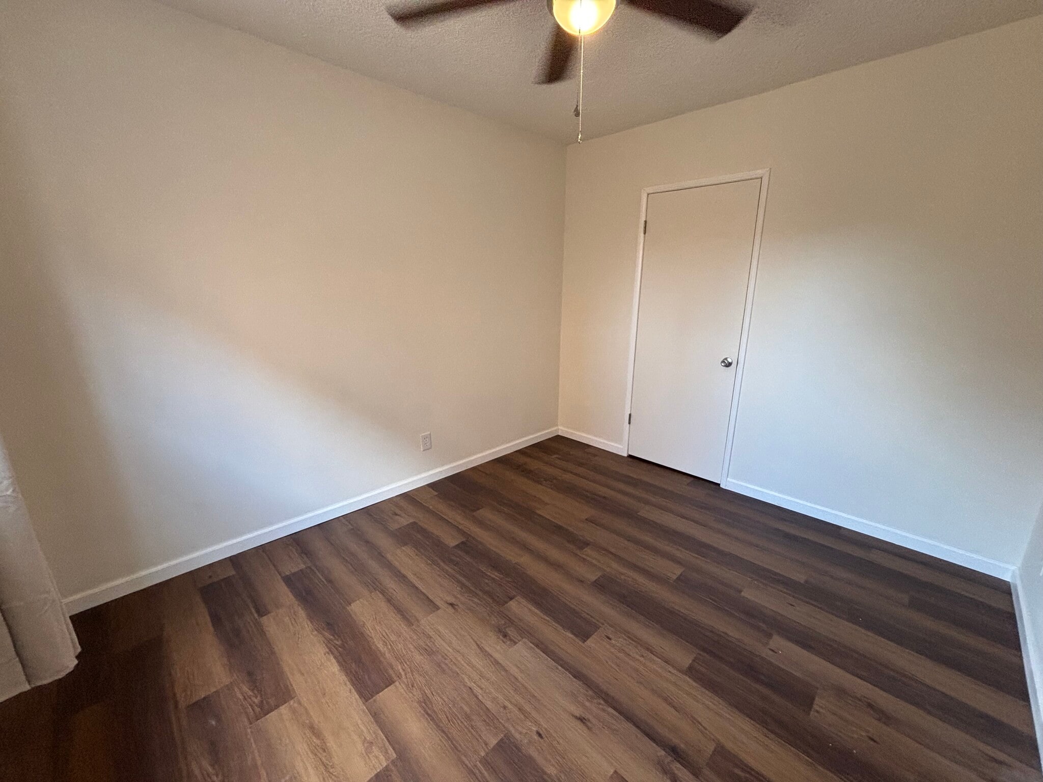 Bedroom - 9826 San Miguel Ave