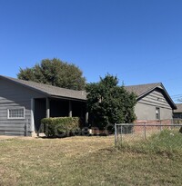 Building Photo - 6315 S Owasso Ave