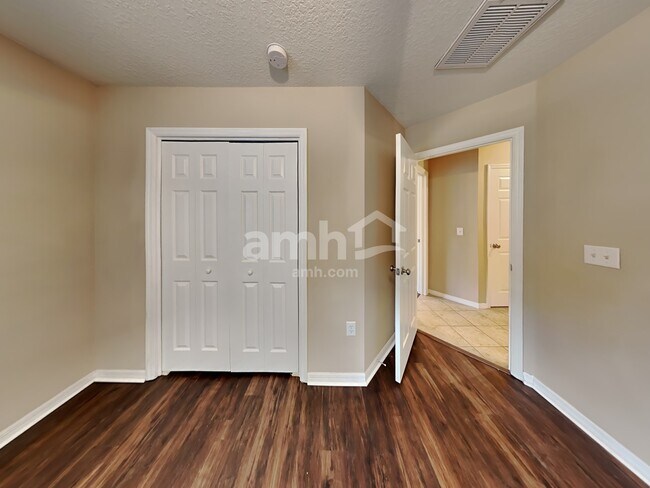 Building Photo - 14809 Heronglen Dr