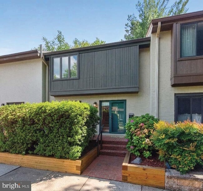 Building Photo - 2031 Sarazen Pl