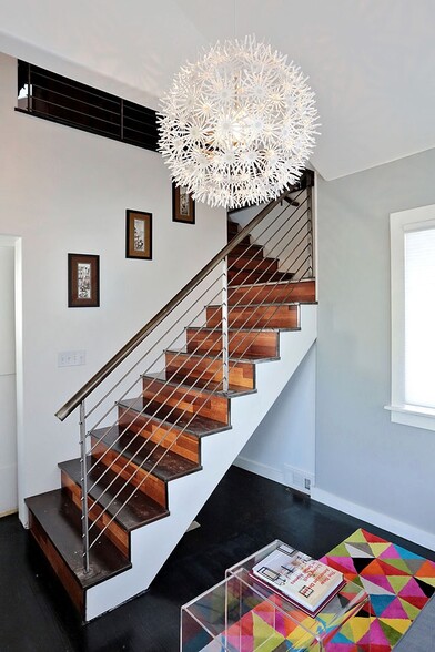 Building Photo - 6288 Dover St