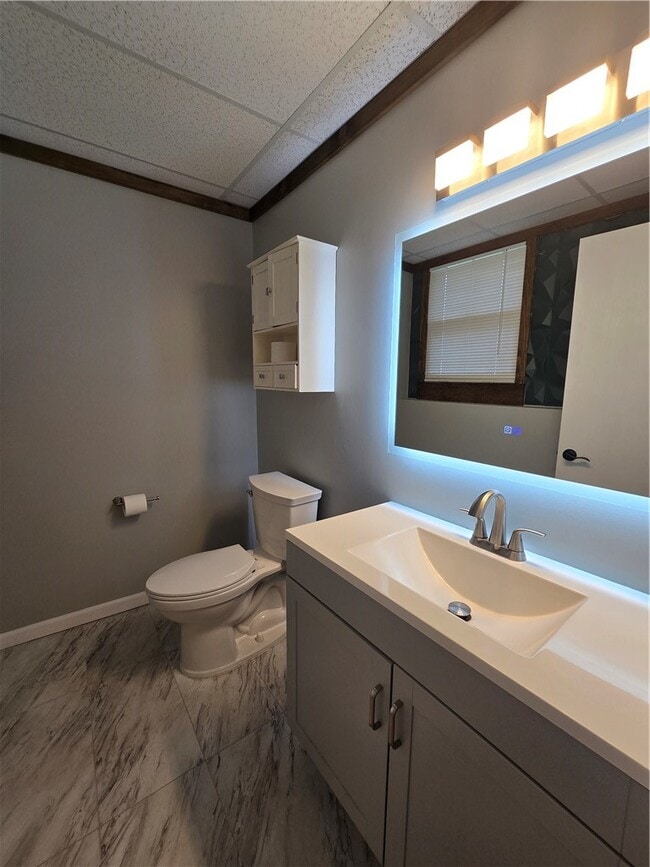 Building Photo - 9 Hepatica Ln