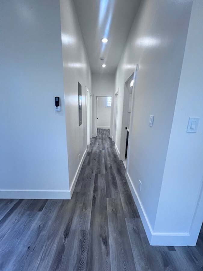 Building Photo - 724 37th St