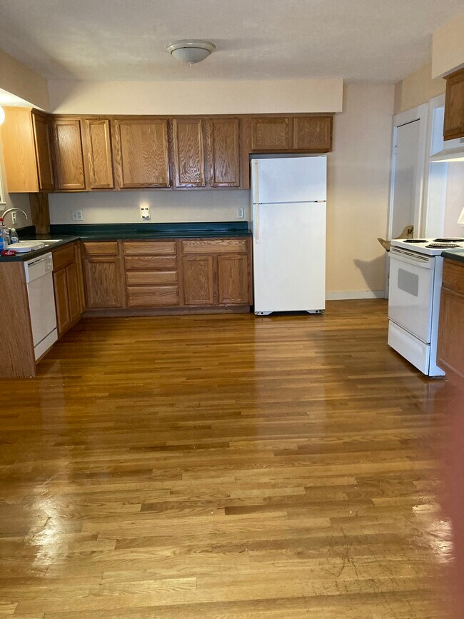 55 Orchard St 55 Orchard St South Grafton MA 01560 Apartment Finder