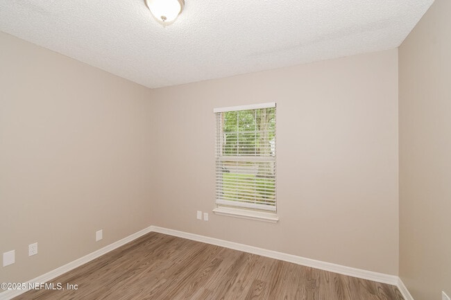 Building Photo - 8155 Teaticket Dr