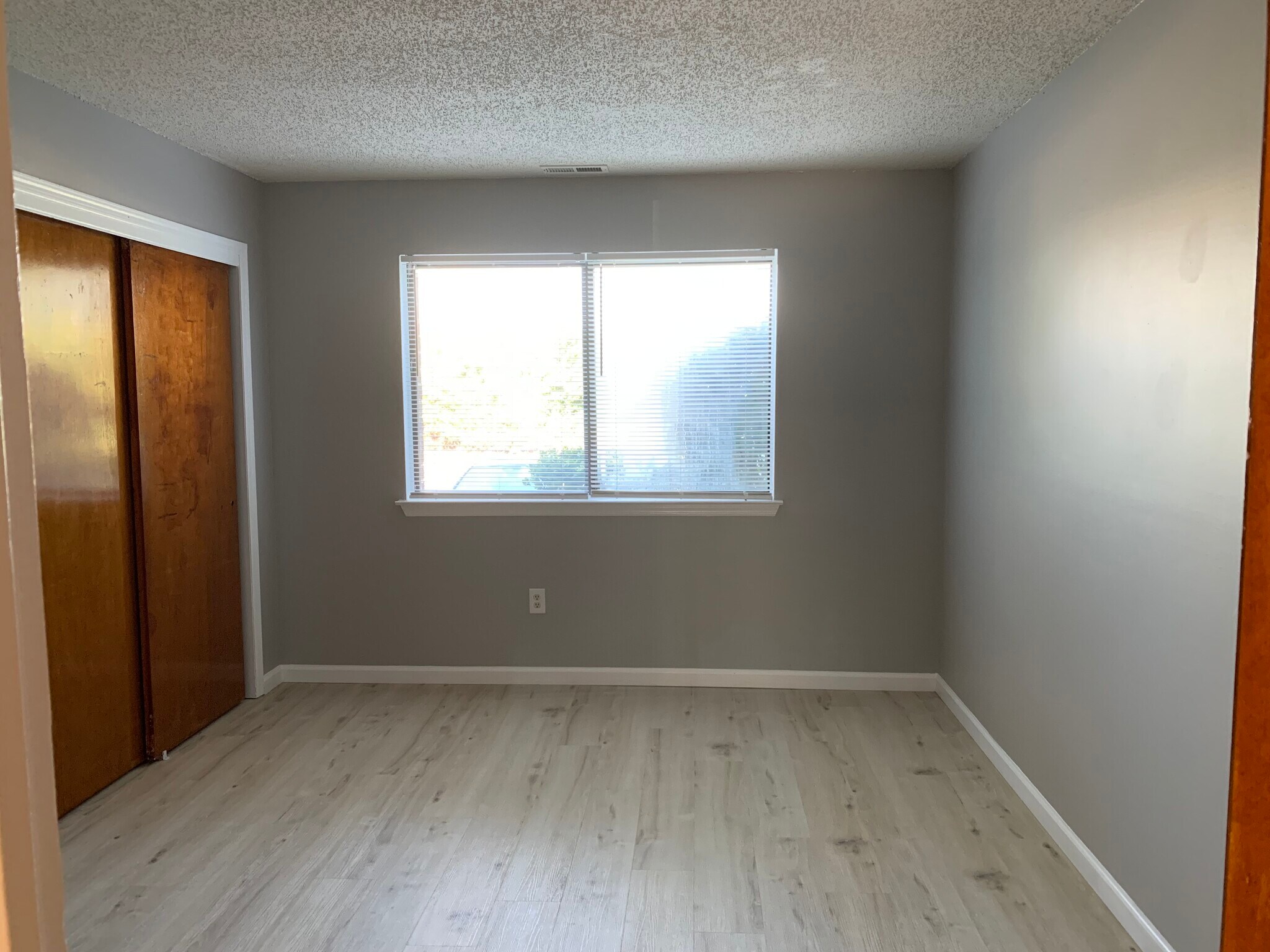 Building Photo - 403 Edison Glen Ter