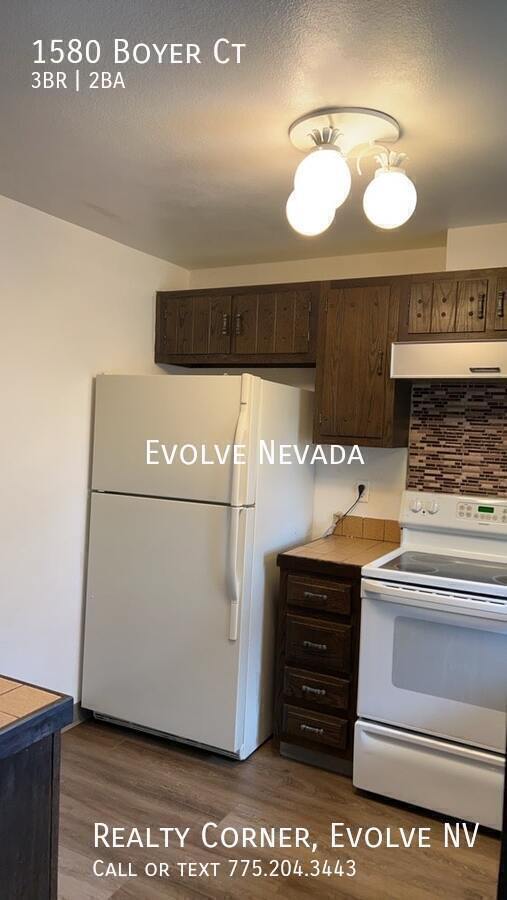 Building Photo - 1580 Boyer Ct