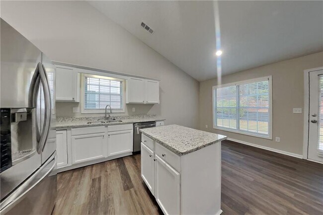 Building Photo - 1446 Dunton Green Way