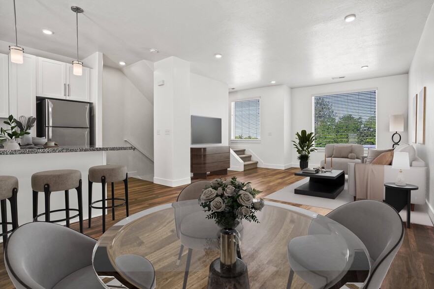 Building Photo - Aero Luxury Townhomes