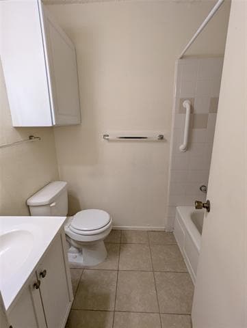 Building Photo - 1112 Dennis Dr