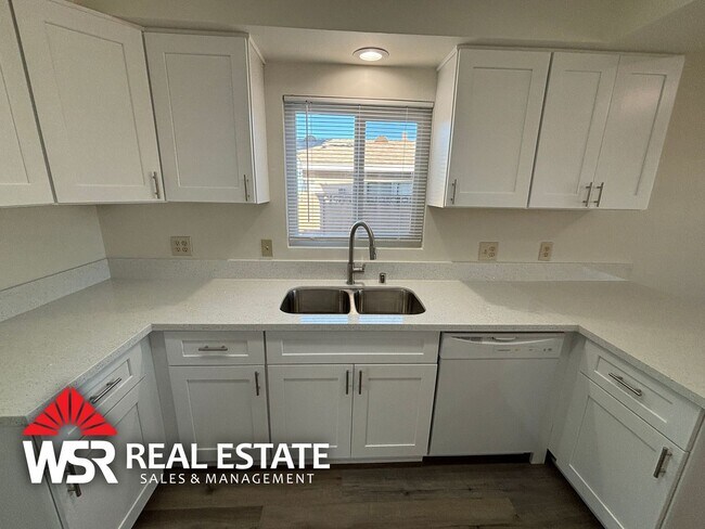 Building Photo - 3621-3621 Wilbur St