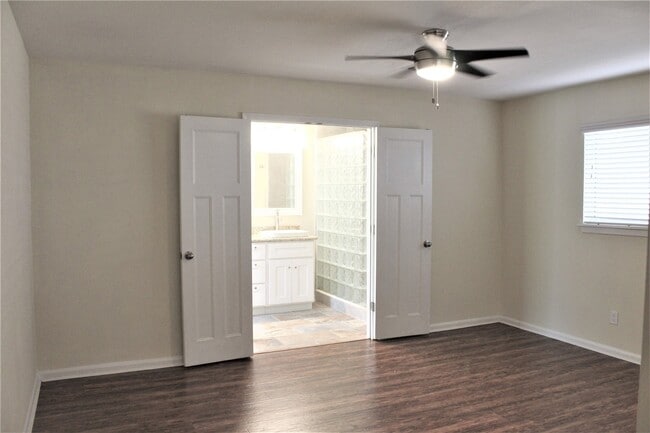 Building Photo - 10142 Eddystone Dr