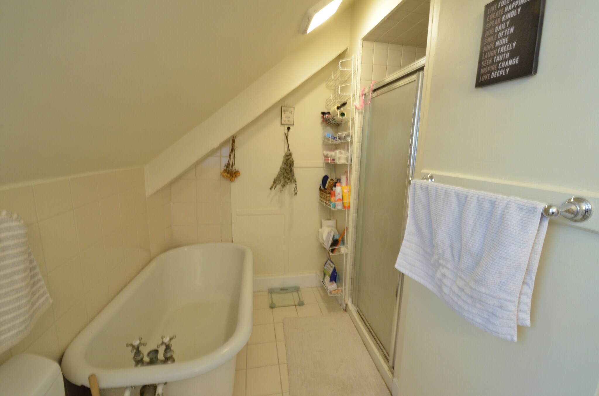 Building Photo - 41 Coolidge St