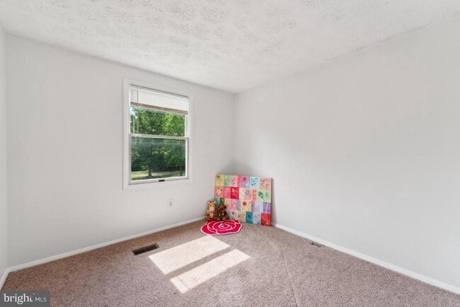 Building Photo - 5543 Hecate Ct