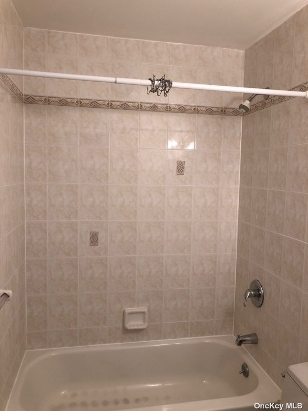 Building Photo - 66-06 Jay Ave