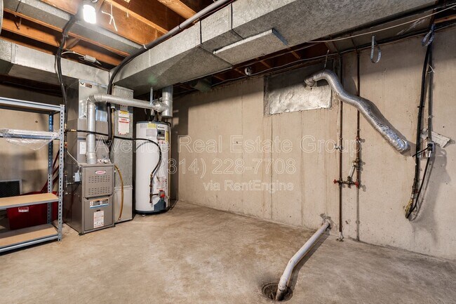 Building Photo - 9529 Lodge Pole Ln