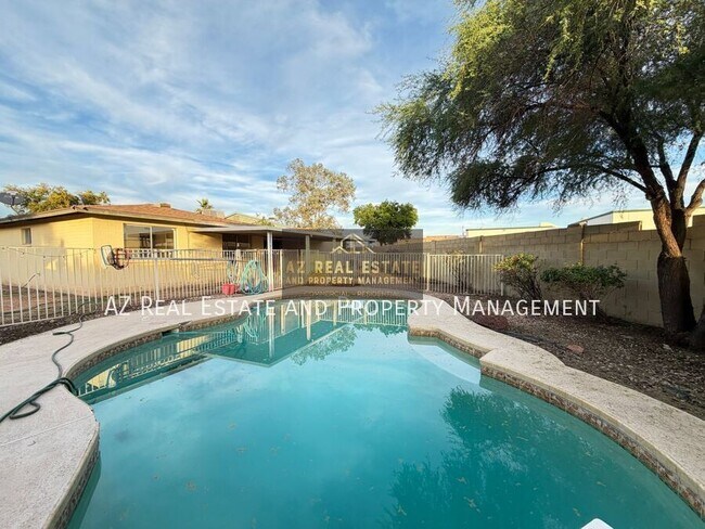 Building Photo - 4403 W Keating Cir