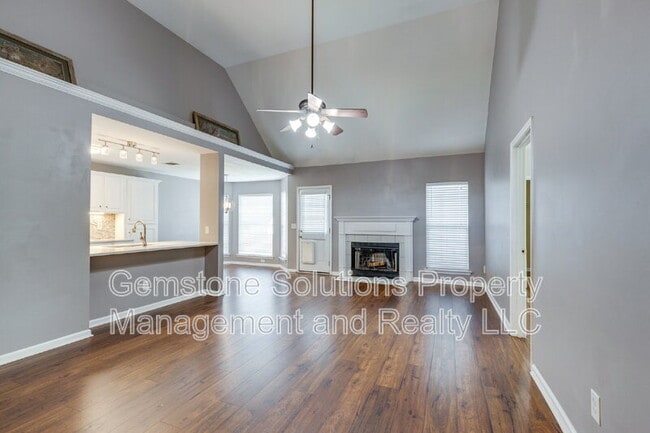 Building Photo - 3011 Baker Way