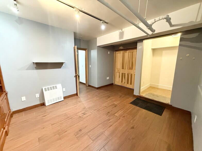 Building Photo - 12 Wigglesworth St
