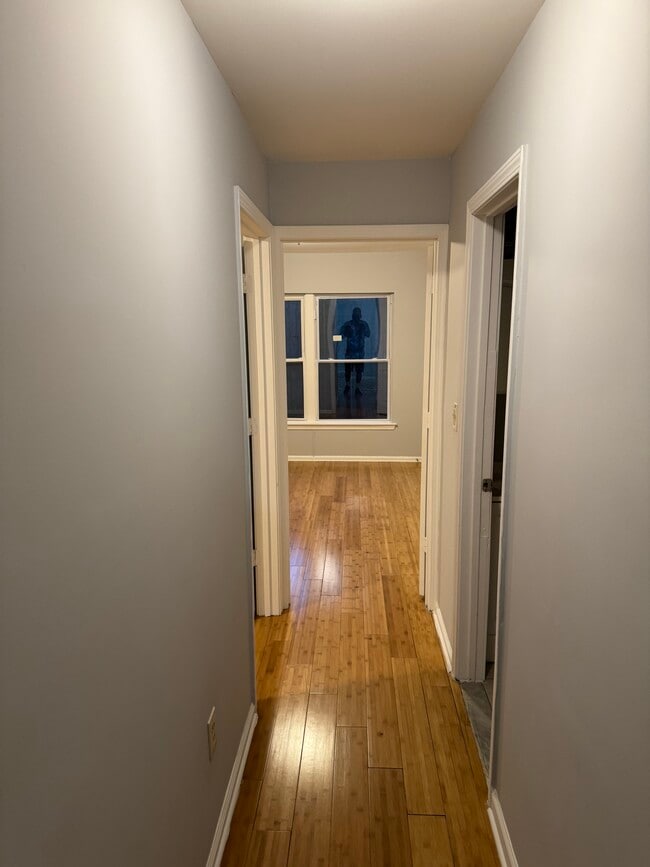 Building Photo - 742 S 15th St