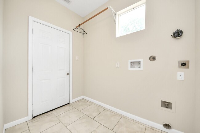 Building Photo - 4603 Orange St