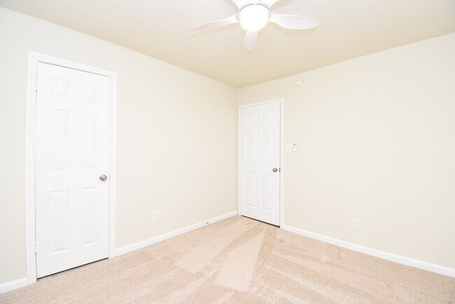 Building Photo - 2503 Southwick St
