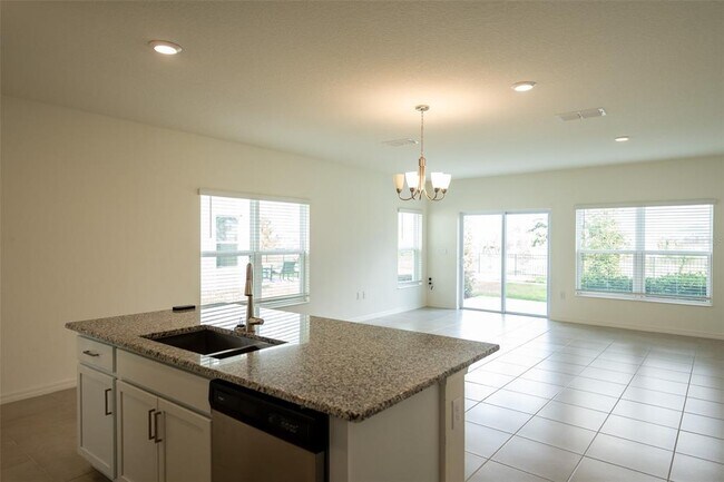 Building Photo - 757 Stoney Pointe Cir