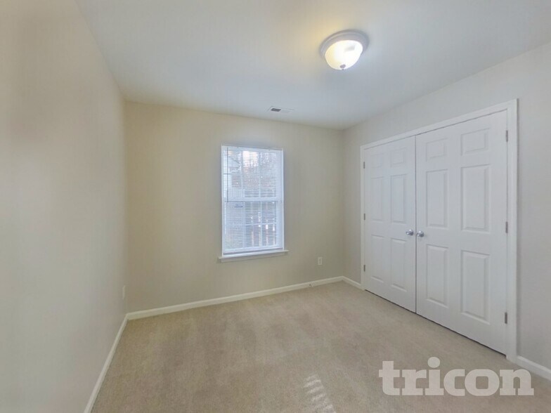 Building Photo - 1347 Braveheart Ln
