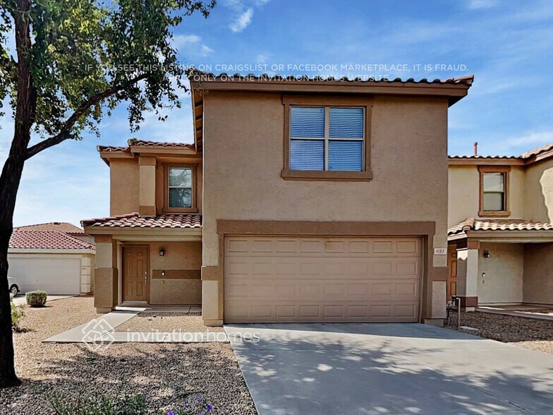 Primary Photo - 651 E Banelli Pl